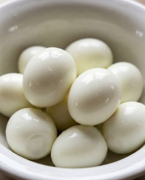 🥚 A Doctor Warns That Eating Hard-Boiled Eggs in the Morning Causes…